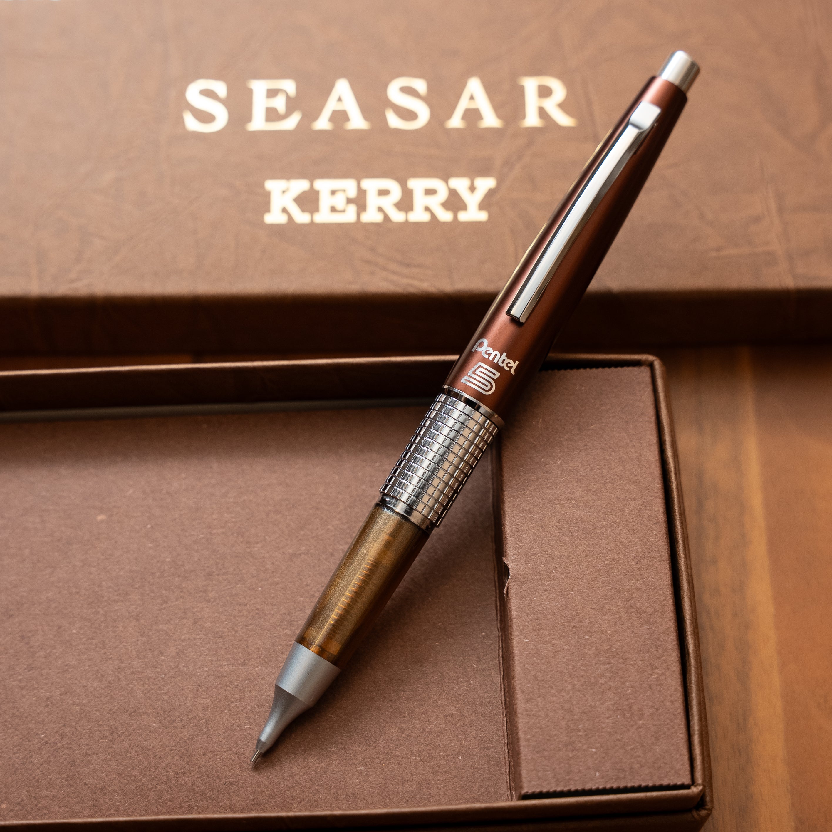 Pentel KERRY しーさー限定色 Seasar Brownと化粧箱