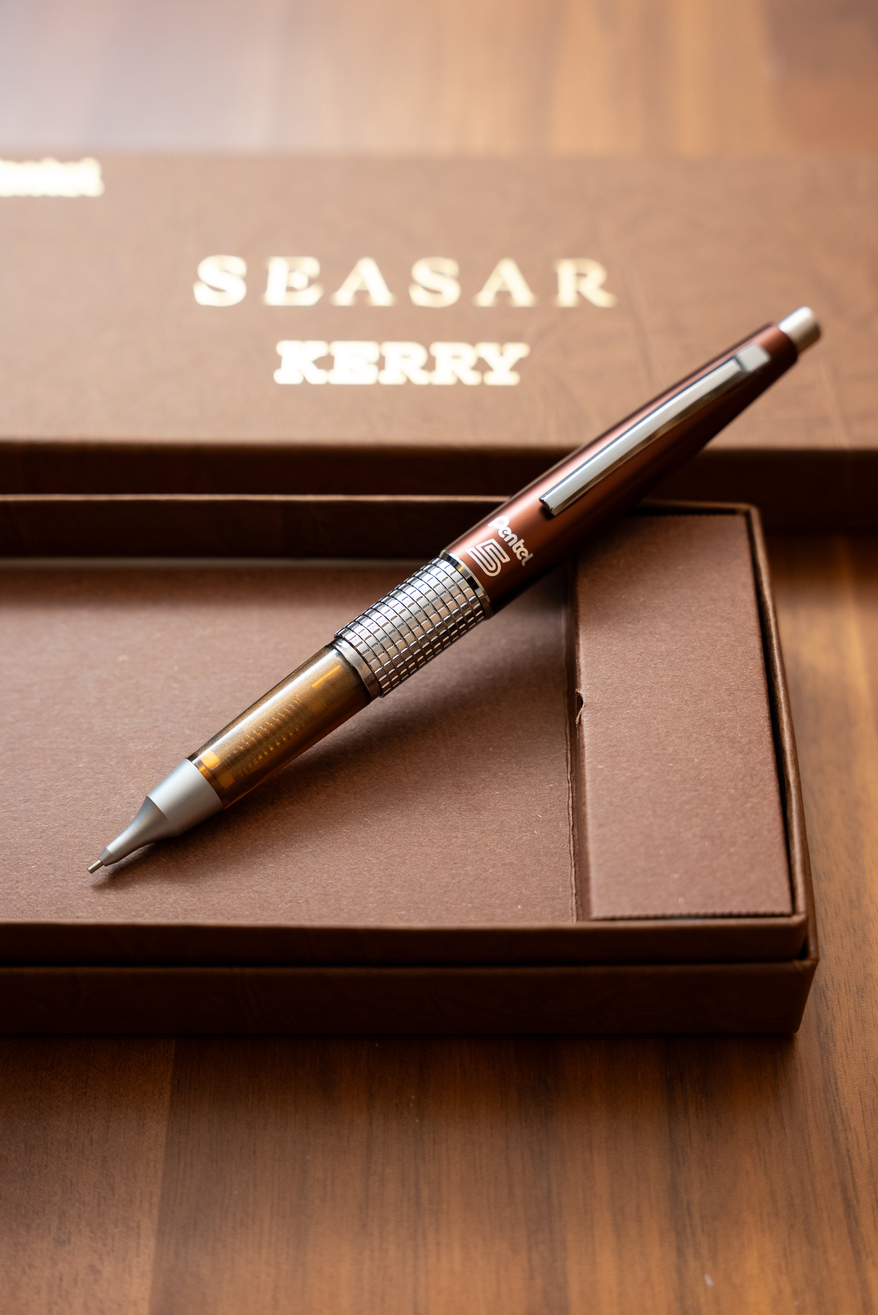 Pentel KERRY しーさー限定色 Seasar Brownと化粧箱