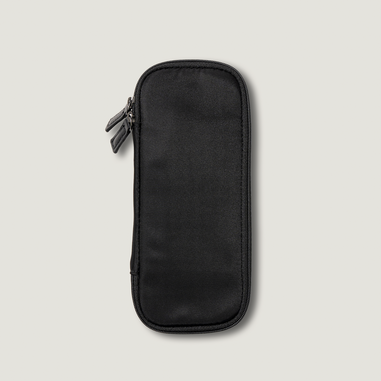 OctFold ペンケース カルロスナイロン ブラックの正面